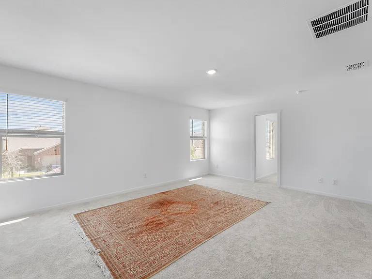 204 Ashbrook St — Photo 29