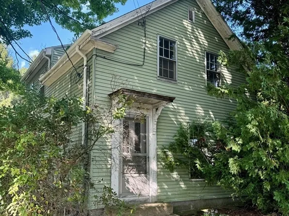 118 Old Groveland Rd, Haverhill, MA 01835