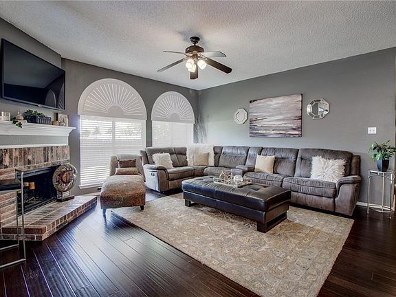 5th image of 916 Shoal Creek Dr