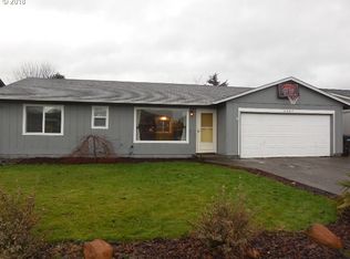 2421 Sires Ln, Longview, WA 98632