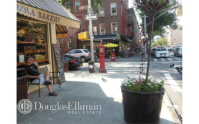 Rented by Douglas Elliman | media 25