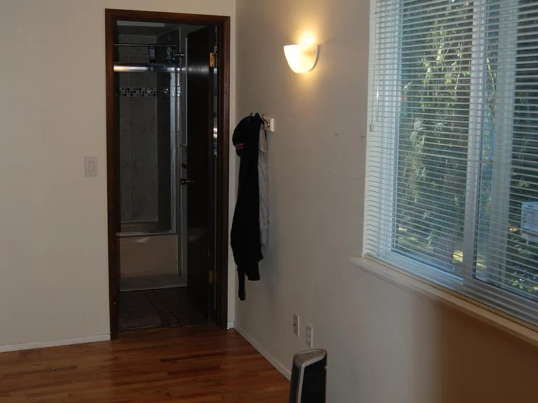 13310 NE 74th St — Photo 11