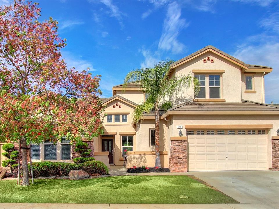 1st image of 200 McRae Ct
