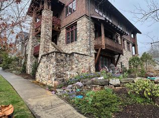 9 Emerson Rd, Black Mountain, NC 28711