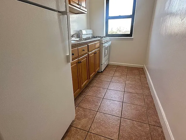 62-09 Woodhaven Blvd #1C — Photo 4