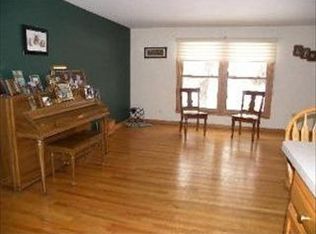 728 Monet Ct, Schaumburg, IL 60193