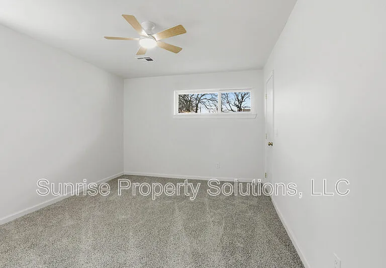 644 Hunters Hill Rd — Photo 9