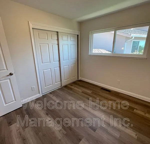 16233 San Remo Dr — Photo 40
