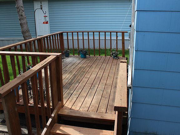 Front deck