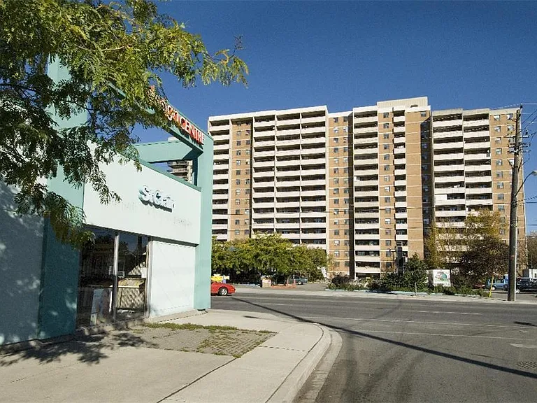 10 Macey Ave — Photo 7