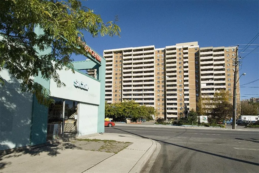10 Macey Ave #0cf0a3912 photo 1