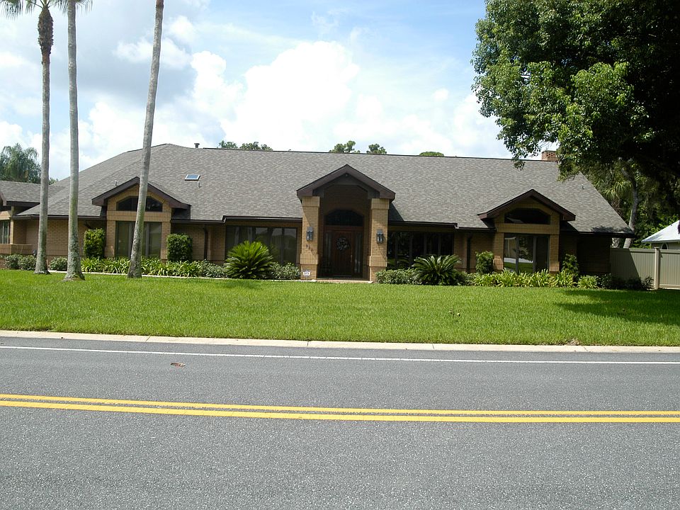 1st image of 923 Club House Blvd