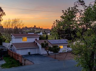 5250 Wendell Ln, Sebastopol, CA 95472