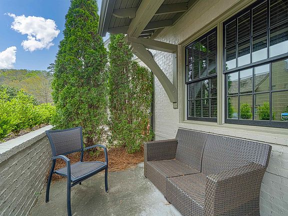3rd image of 612 Barristers Ct #612