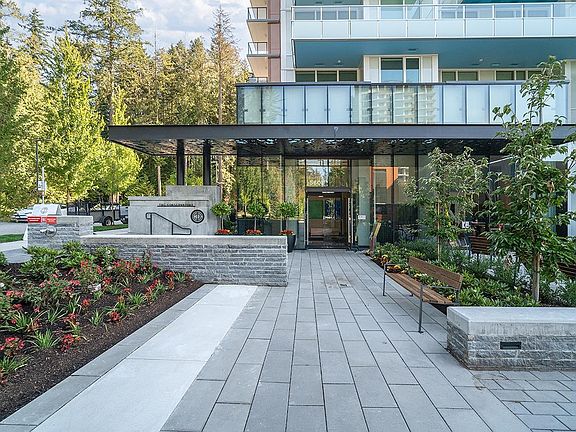 3rd image of 5608 Berton Ave #1809