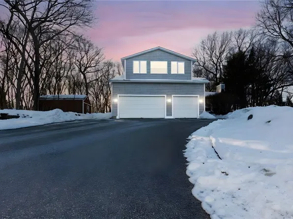 9 Eagle Nest Dr, Lincoln, RI 02865