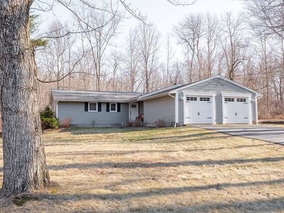 1 Sunset Rock Rd, Wilbraham, MA, 01095