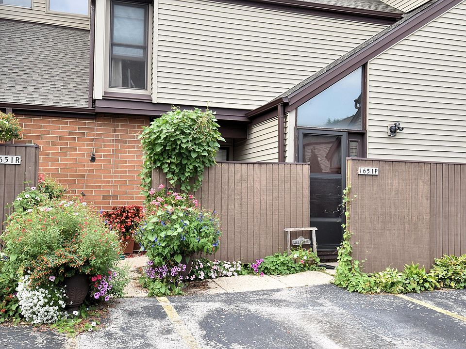 1st image of 1651 W Edgerton Ave Unit P