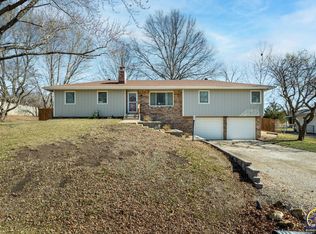 5130 NW Kendall Dr, Topeka, KS 66618
