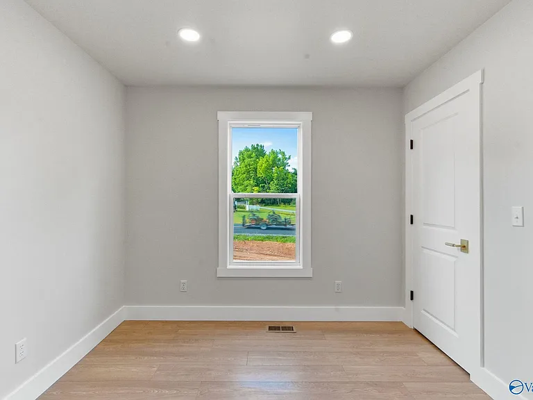 2253 Old Union Rd — Photo 17