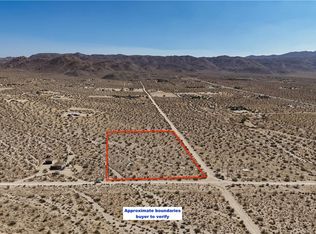 723 Joshua Tree Rd, Landers, CA 92285