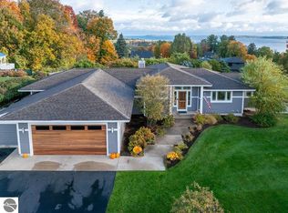 1724 Wayne St, Traverse City, MI 49684