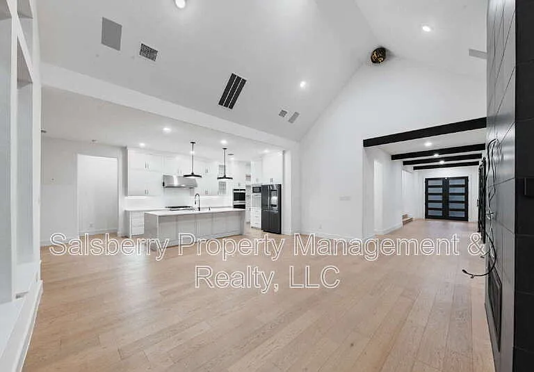 1790 Coopers Hawk Dr — Photo 15