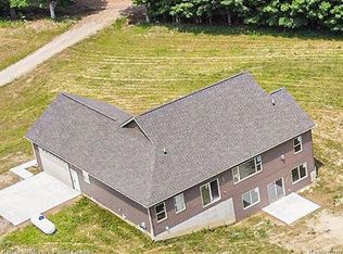 5516 Reynolds Rd, Attica, MI 48412