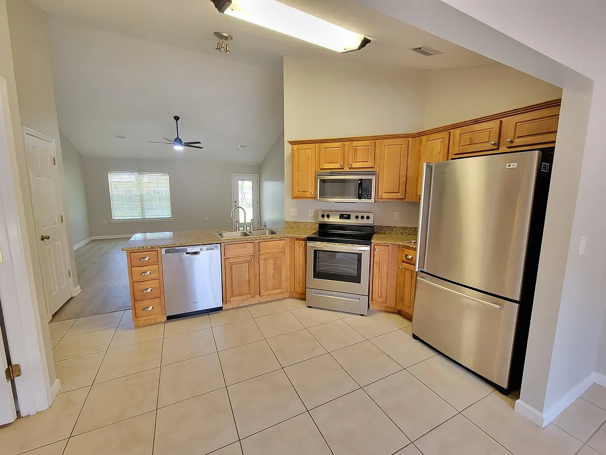 Building Photo - 7288 Mossy Oaks Ct