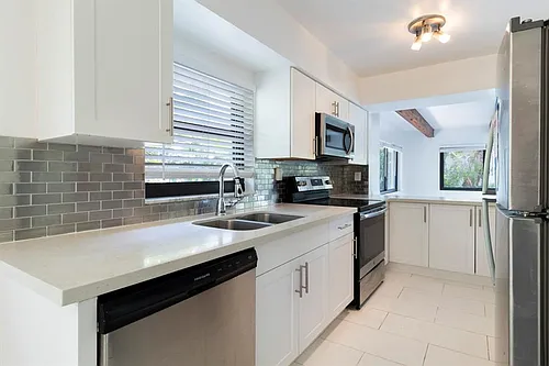 Harbor Beach - 1790 SE 23 Ave Ft. Lauderdale, FL 33316 Photo 1