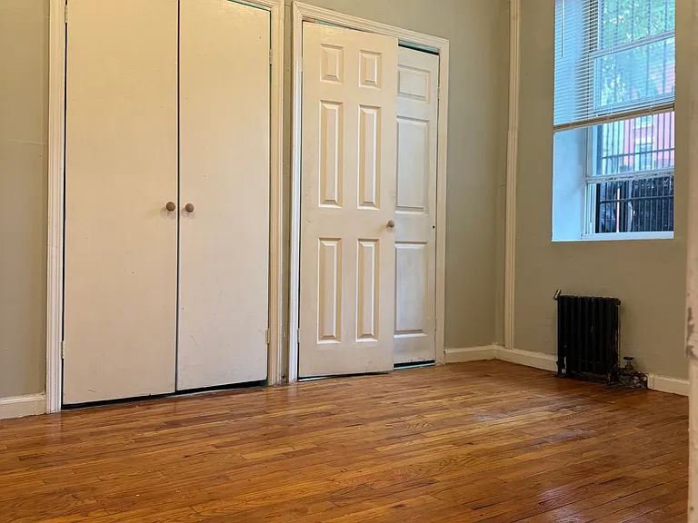 109 Somers St #1 — Photo 9