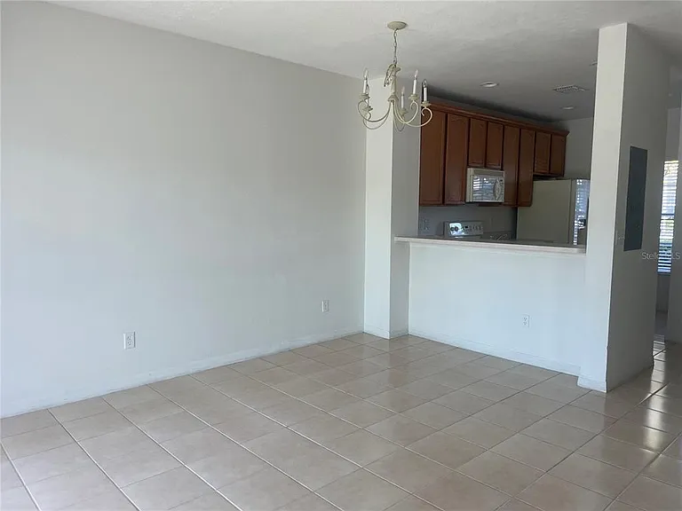 Savannah Wood Dr — Photo 7