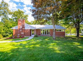 23 McIntosh Dr, Poughkeepsie, NY 12603