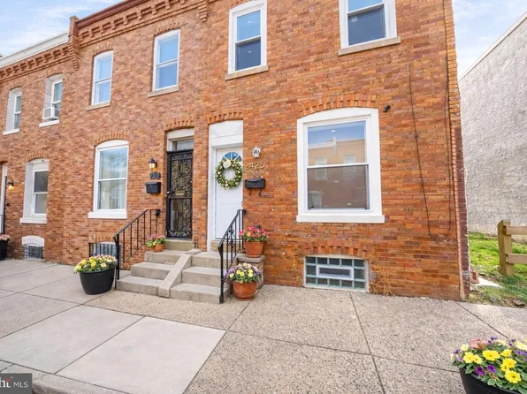 2426 W Firth St, Philadelphia, PA 19132
