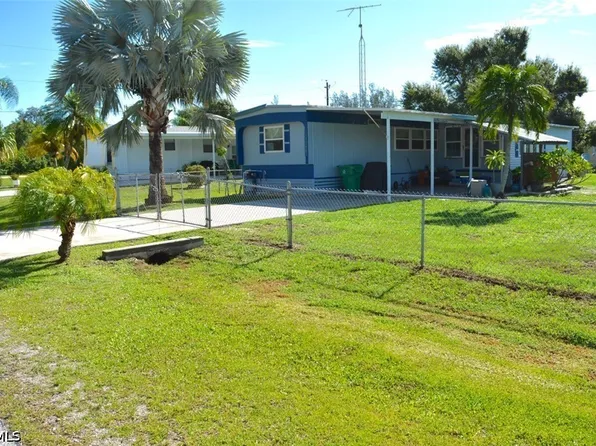 15266 Circle Dr, Punta Gorda, FL 33955