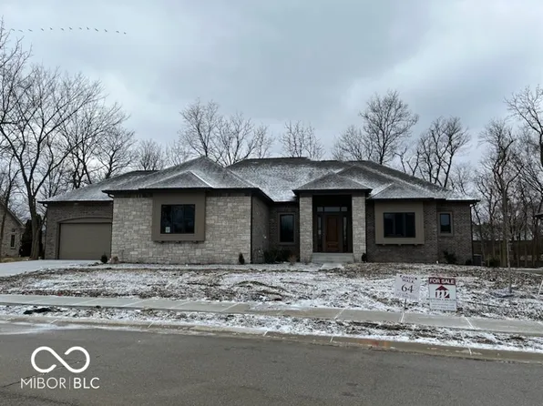9816 Inverness Dr, Carmel, IN 46032