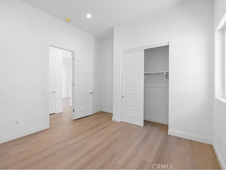 11712 N Churchill Way — Photo 7