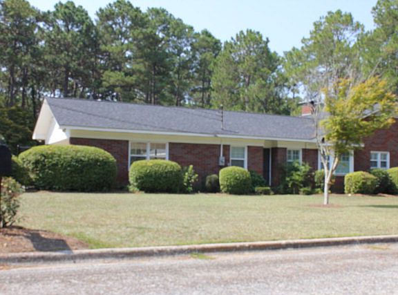4th image of 2423 Emmett Dr