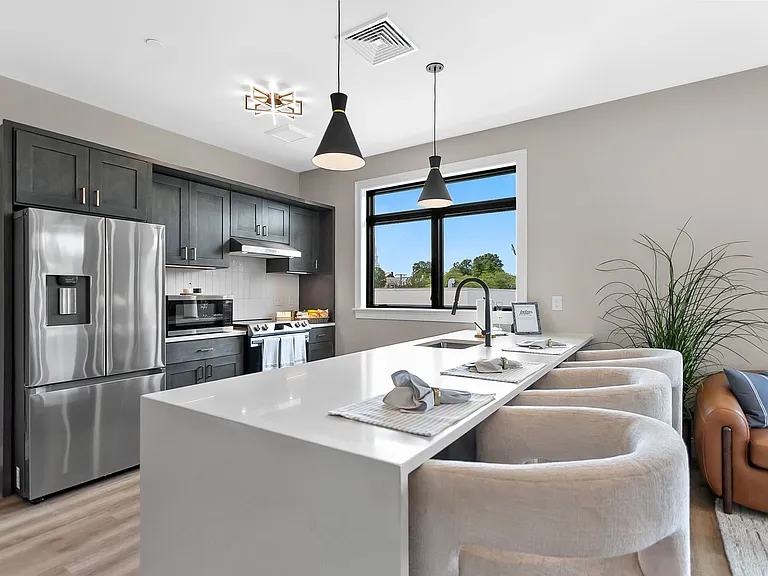 Byline Apartments — Photo 23