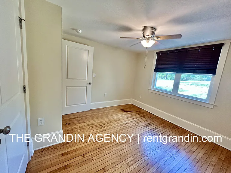 1518 Wautauga St SW — Photo 14
