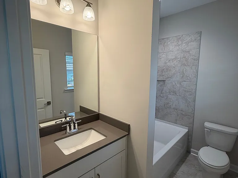 1973 Hollywood Rd NW #15 — Photo 38