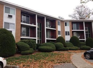 243 Park St APT 24, North Attleboro, MA 02760