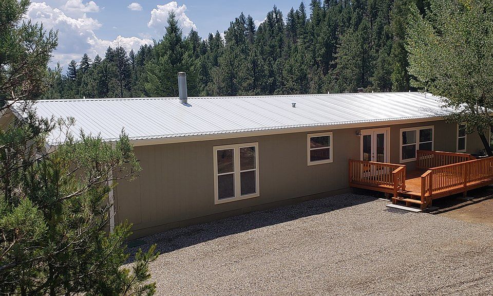 2nd image of 454 Brady Canyon Rd
