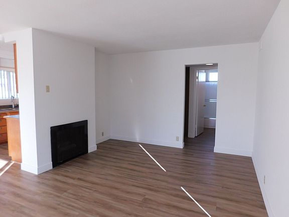 5th image of 16711 Dolores Ln APT D
