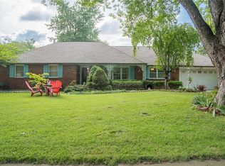 9608 Riggs St, Overland Park, KS 66212