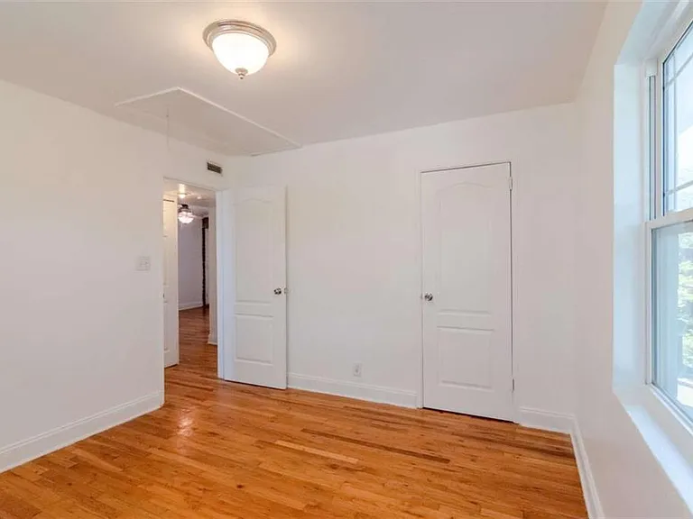 24 Daniel St SE #8 — Photo 24