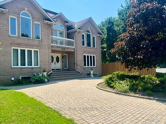 3rd image of 4040 Lookout Ct