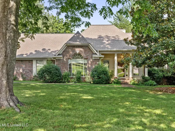 3810 Meadow Creek Dr, Olive Branch, MS 38654