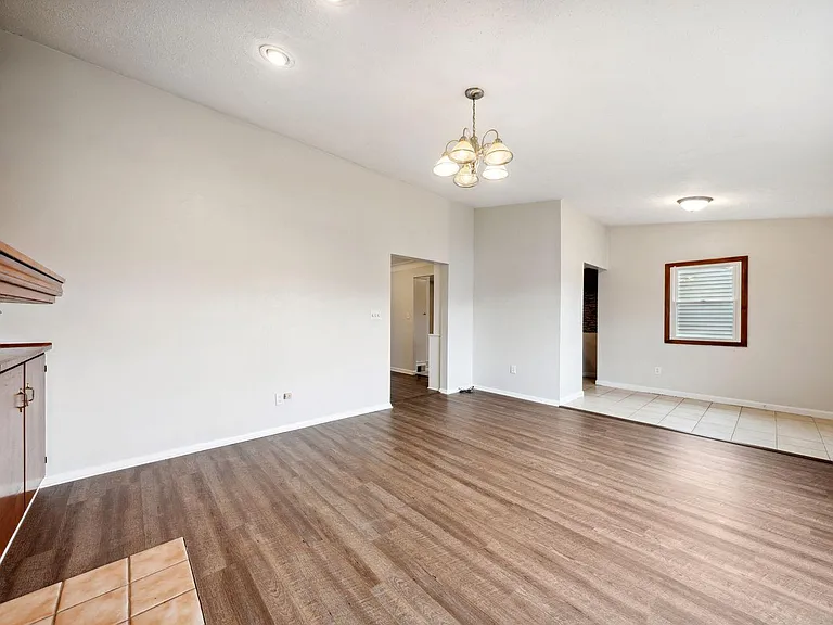 4153 Stilmore Rd — Photo 12
