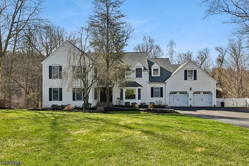 1st image of 12 Spring Brook Dr